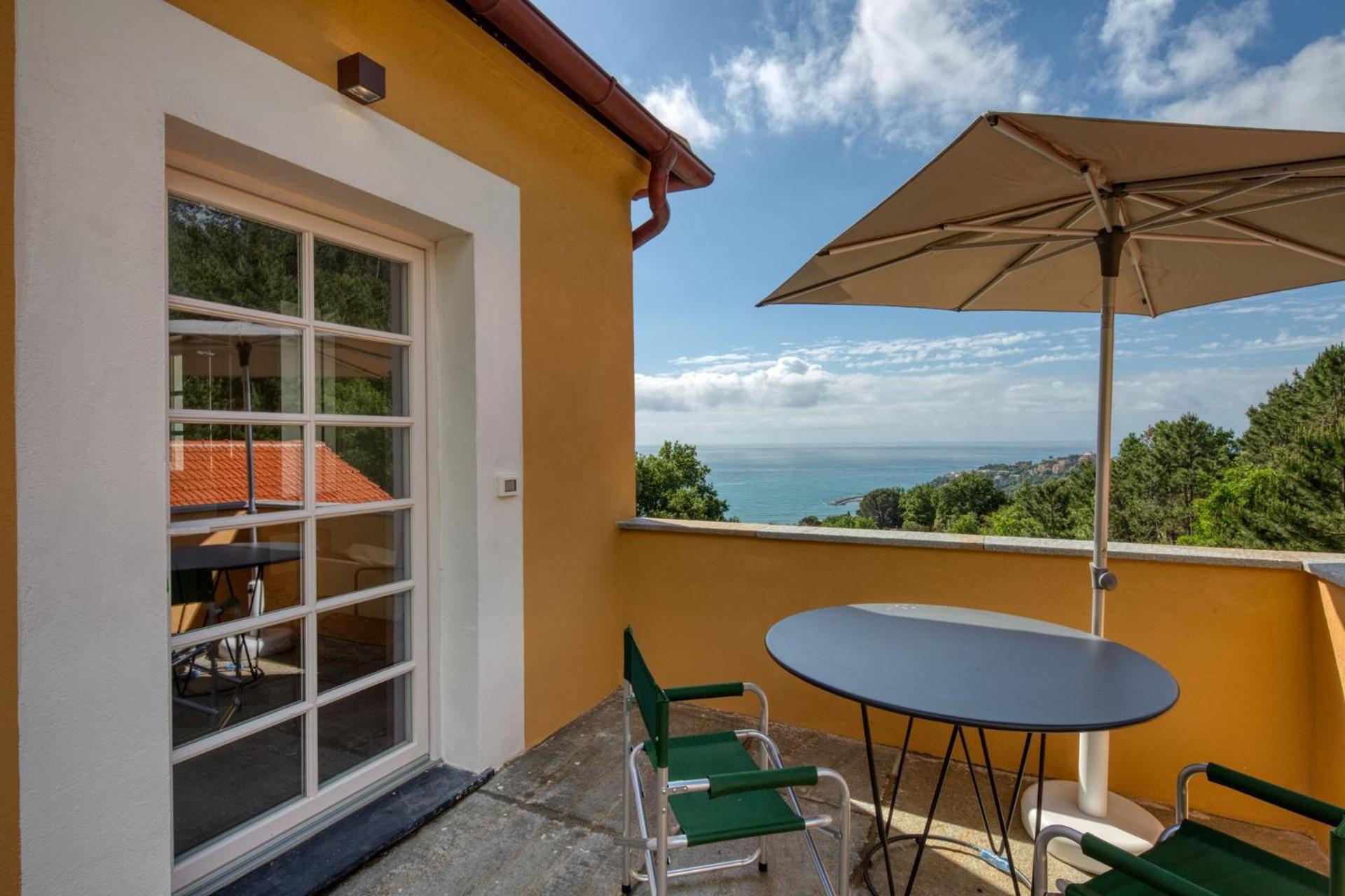 Mirandola Suites Arenzano Bagian luar foto